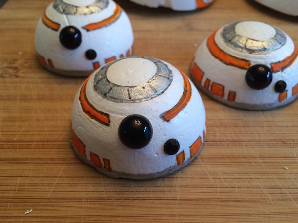 15_BB-8 Tops Complete